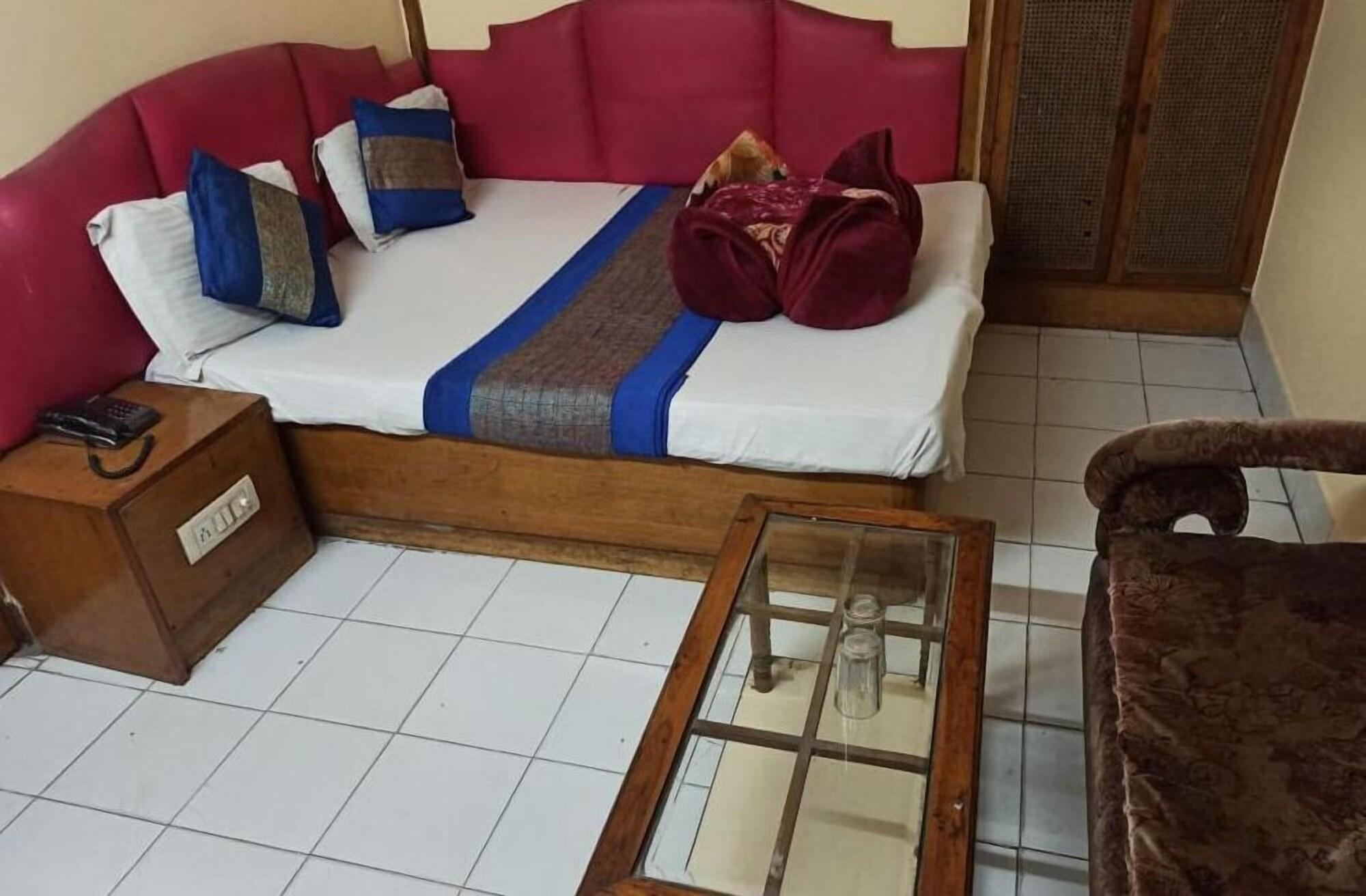 Hotel Delhi Regency Dış mekan fotoğraf